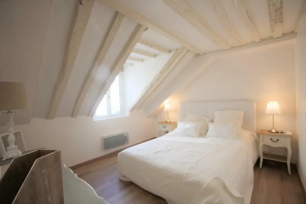 Magnifique 5 Pieces Apartment *